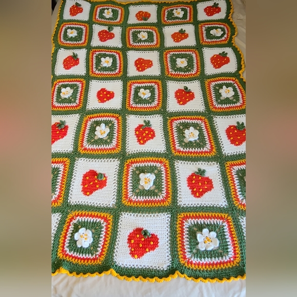 Bedding Vintage Strawberry Strawberry Flower Afghan Poshmark